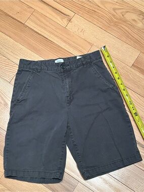 Old Navy Boy‘s Dark Grey Flat Front Chino Shorts